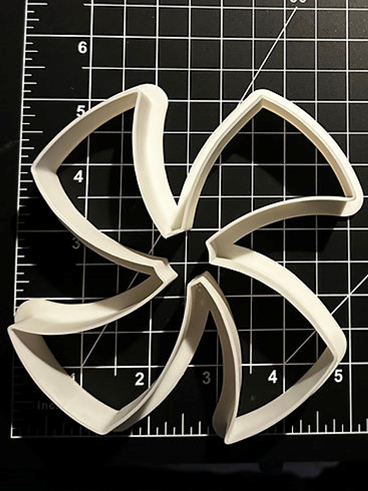 Peppermint Swirl Clay Cutter
