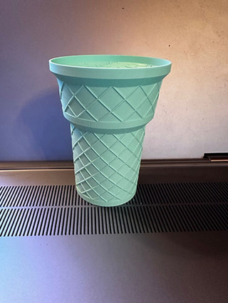 Fake Ice Cream Cones - set of 5