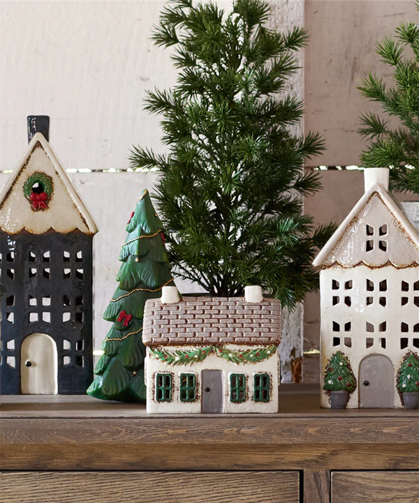 Alsace Christmas Tea Light Cottage with Sway
